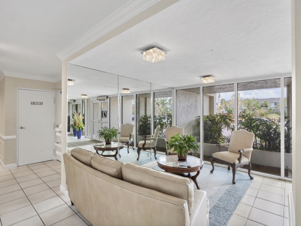 Two Bedroom Beach Condo Communal Pool  Longboat Key